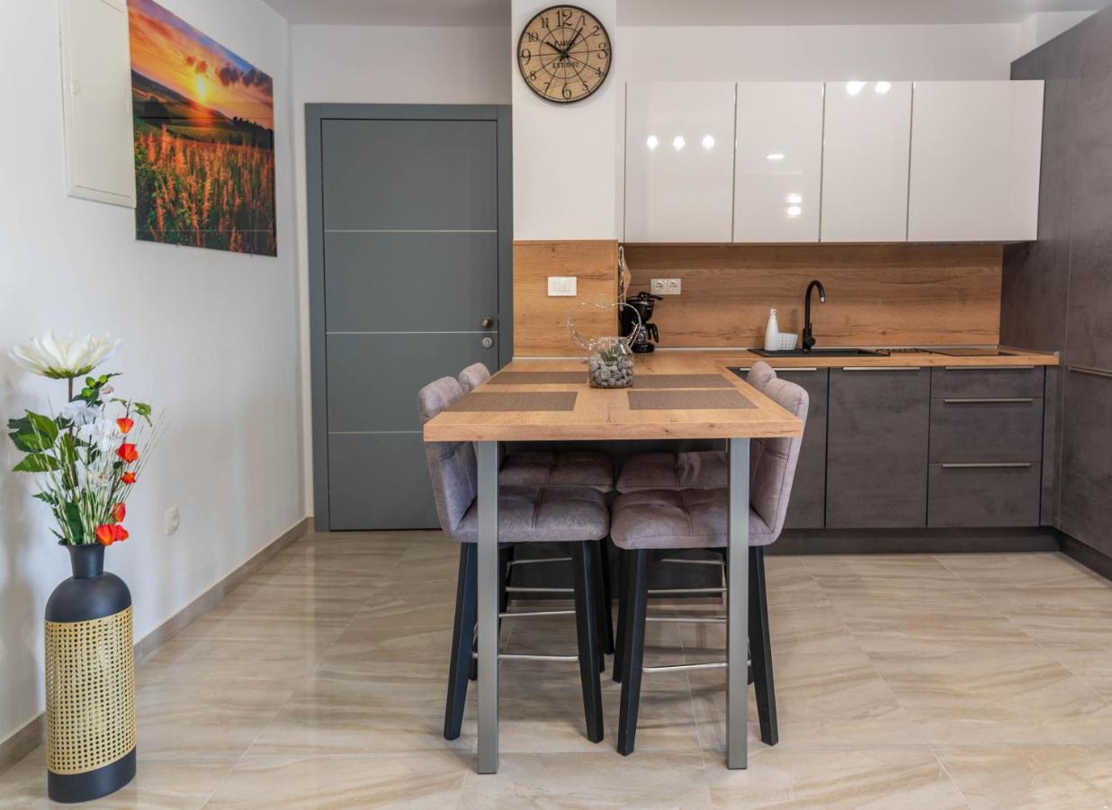 Apartmani Dalmacija Drage Buitenkant foto