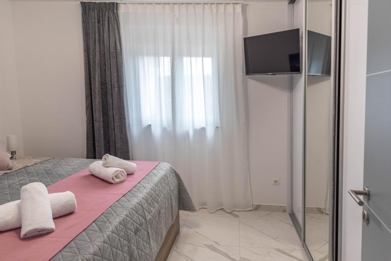 Apartmani Dalmacija Drage Buitenkant foto
